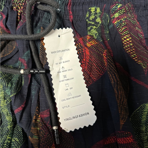 NEW Designer Wardrobe Wide Taper Crop Draper Pant Black Leaf Print Lagenlook‎ - Picture 5 of 12